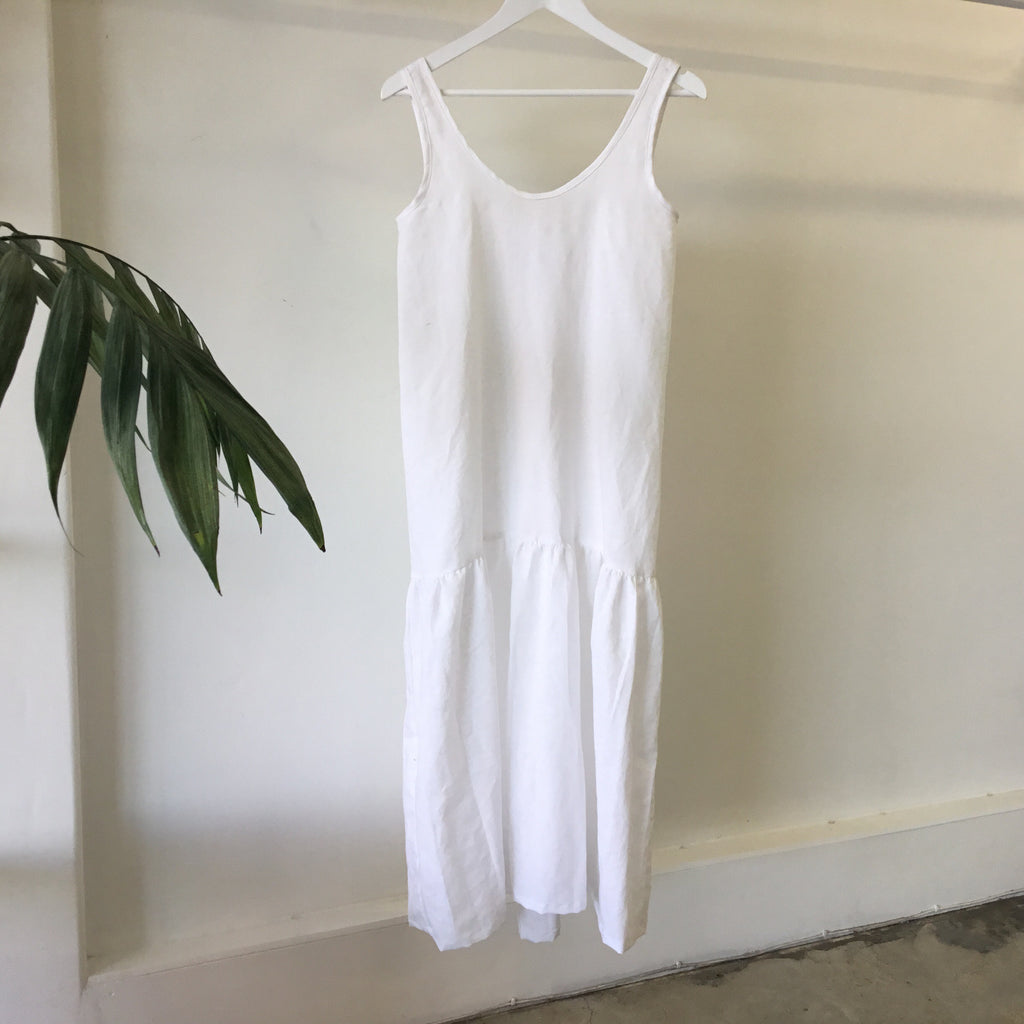 Free Dress - White